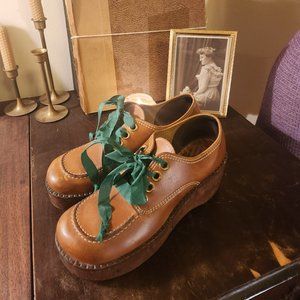 Vintage Platform Leather Shoes